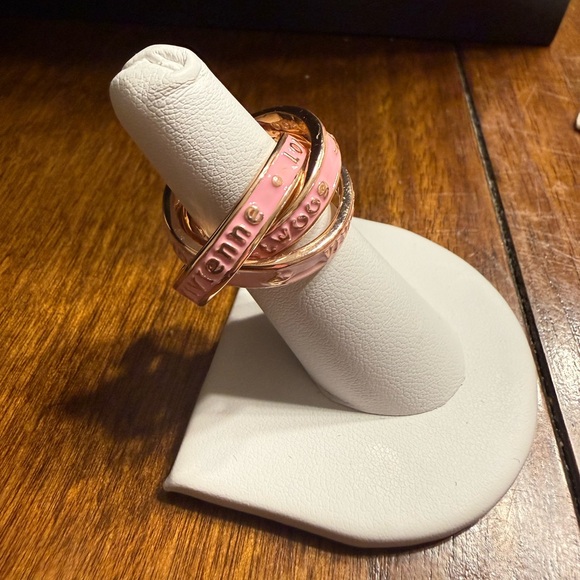 NEW Vivienne Westwood Percy Triple Continuous Consecutive 3 Layer Pink Ring 6.5